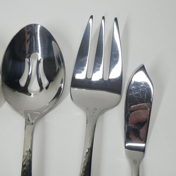 Reed & Barton River Hammered 18/10 Stainless Flatware 5pc Hostess Serving Pieces - Picture 3 of 7
